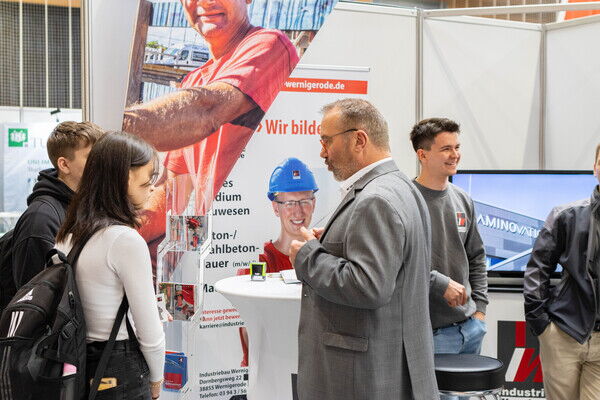 Industriebau Wernigerode GmbH Messestand auf der Vocatium Ilsenburg