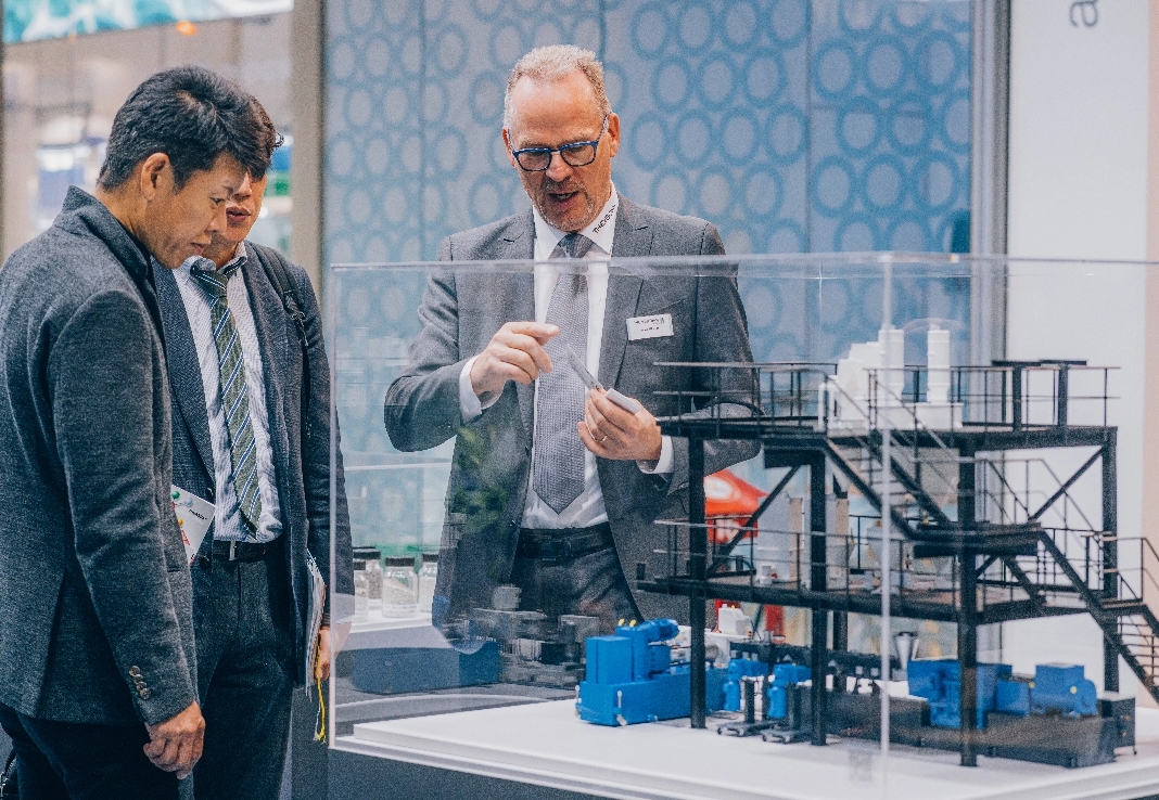 Theysohn Extrusionstechnik GmbH - MACO Vision GmbH